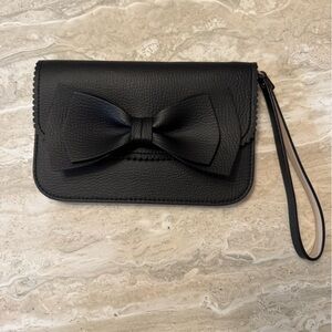 Kate Spade Vanderbilt Place Mollie Wristlet